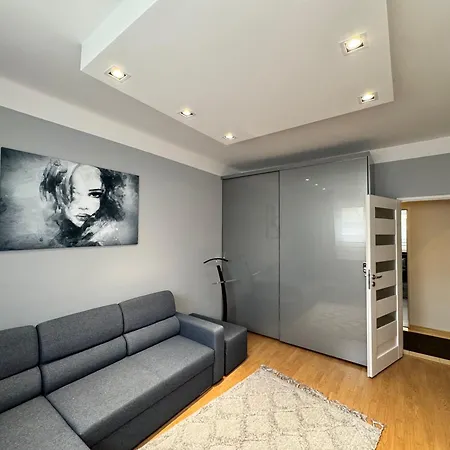 Apartament Manufaktura & Zoo & Atlas Arena District Parking